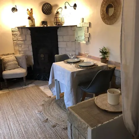 Le Nid Du Cormier Homestay szállás Ville-Saint-Jacques
